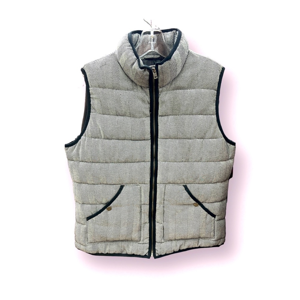 Black and white pattern vest